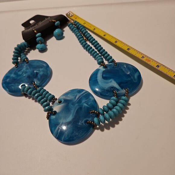 Statement Necklace and Earrings Set see measurements - Picture 4 of 4